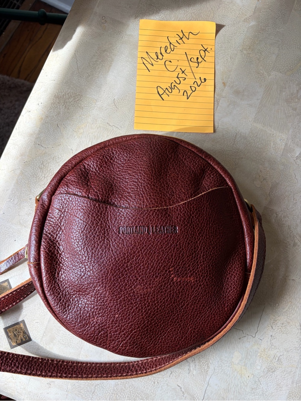 Portland Leather Large Circle in Nutmeg